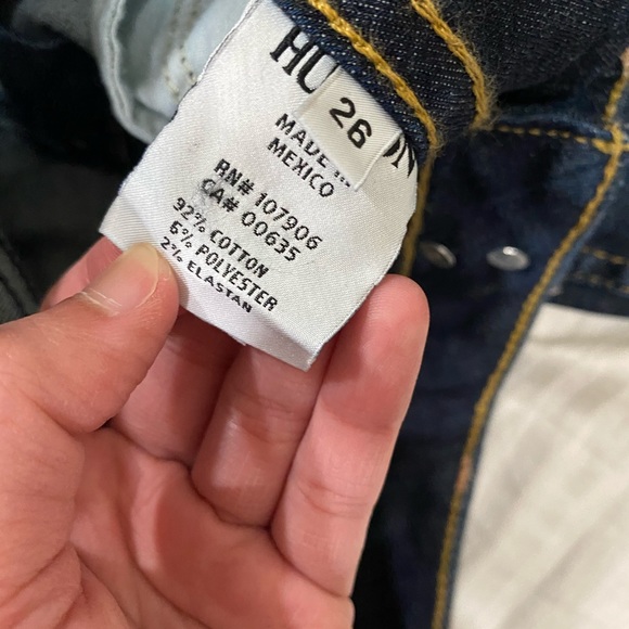 Hudson Capri Pants - Picture 4 of 4